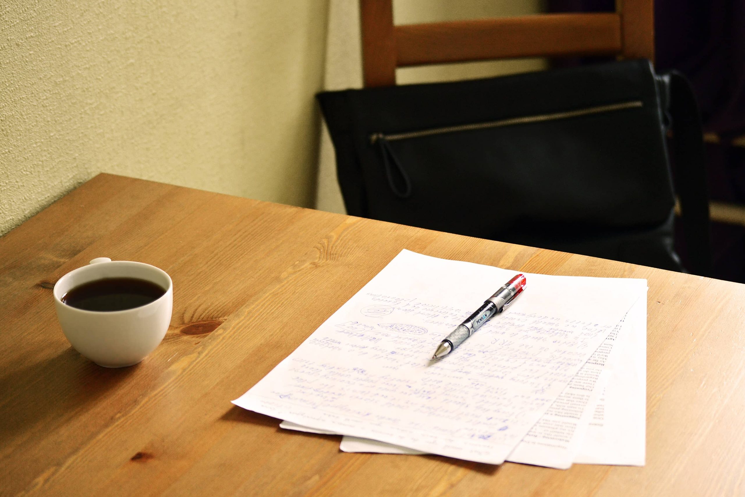writing-work-working-table-coffee-wood-632090-pxhere.com (1)